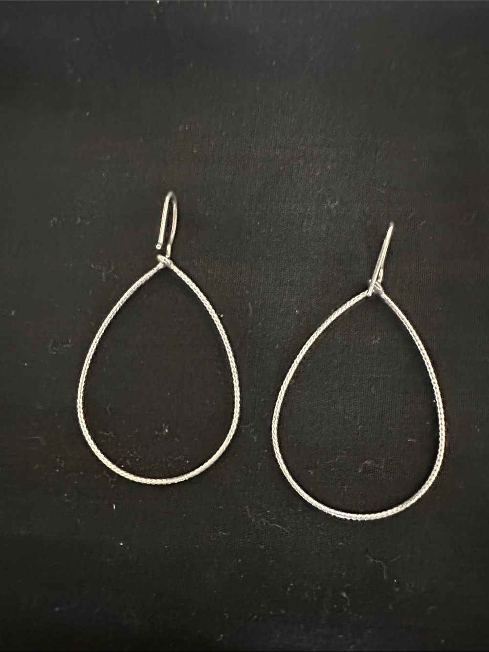 Silpada 925 Sterling Silver Teardrop Earrings - Picture 2 of 4